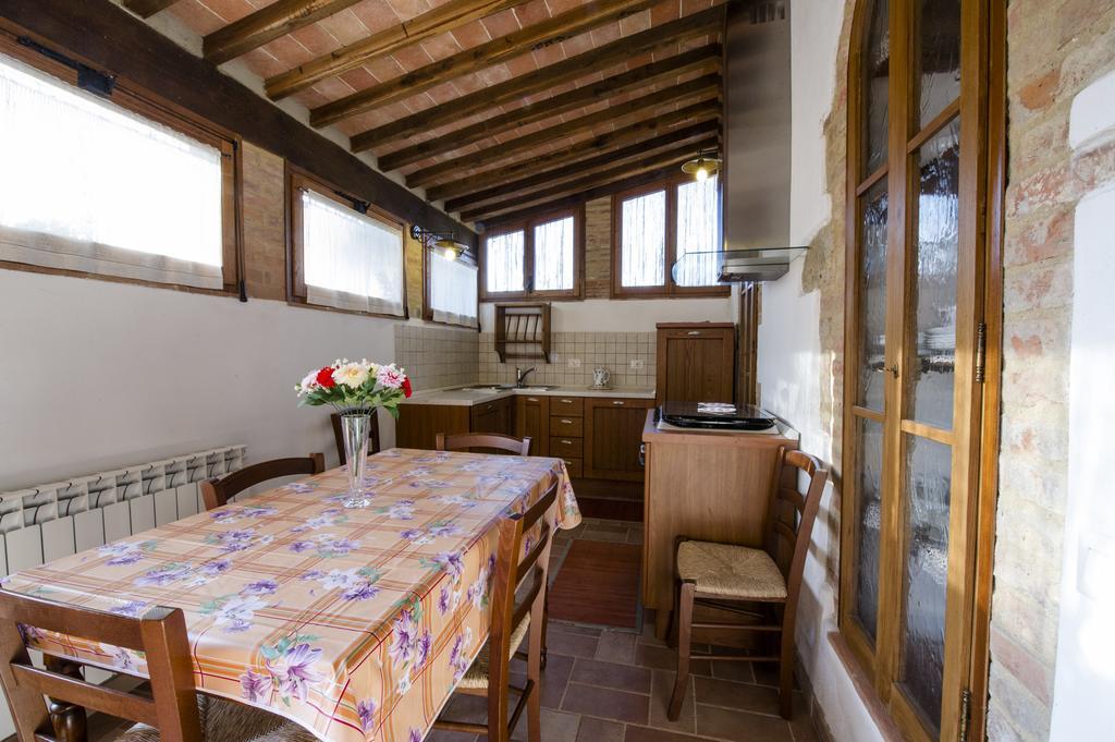 Agriturismo Pontignanello Siena Habitación foto